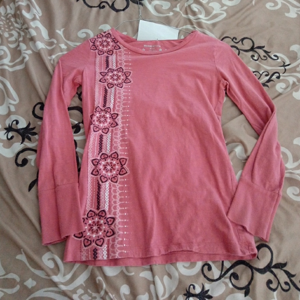 Girls size large long sleeve Mossimo pink top